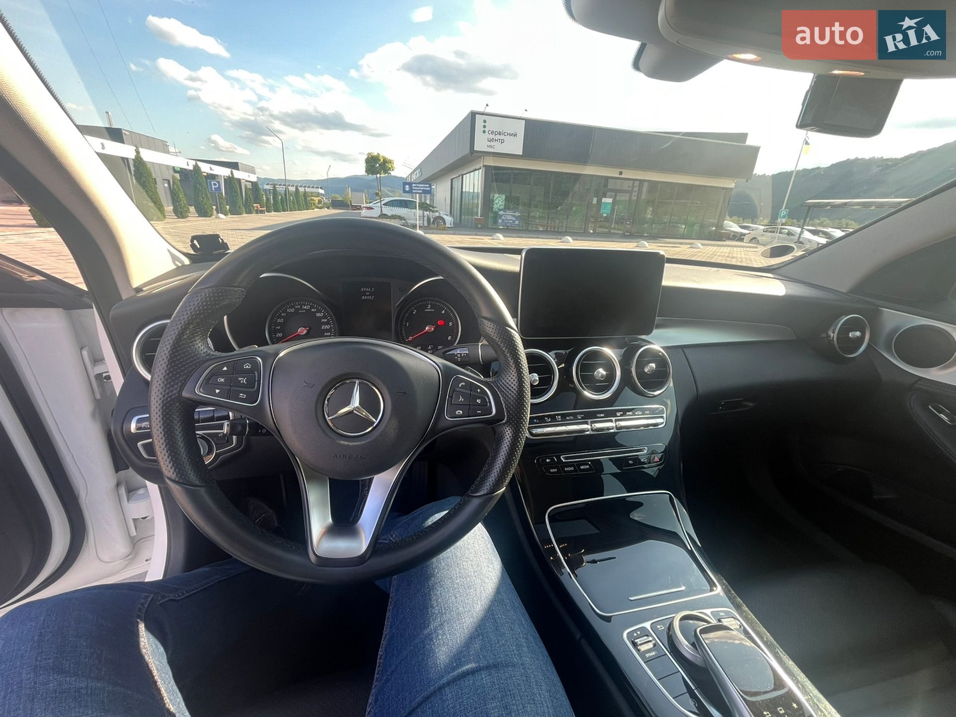 Mercedes-Benz C-Class 2015 VIN WDDWF0FB4GF290631 фото оголошення 12 з 45