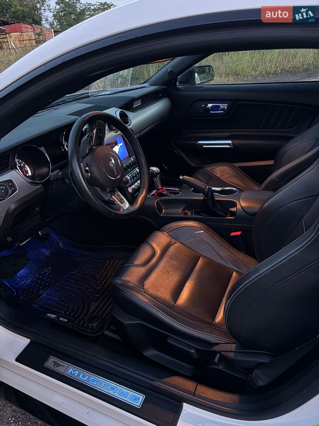 Ford Mustang 2017 VIN 1FA6P8TH7H5292174 фото оголошення 7 з 14