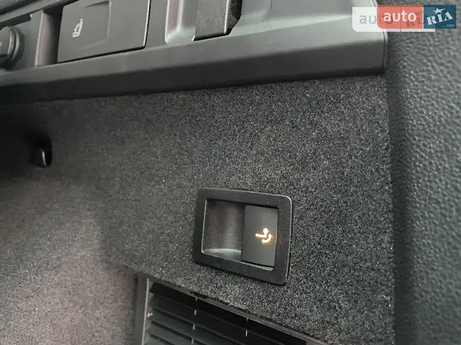 Skoda Kodiaq 2018 VIN TMBLK7NS4K8040855 фото оголошення 19 з 54