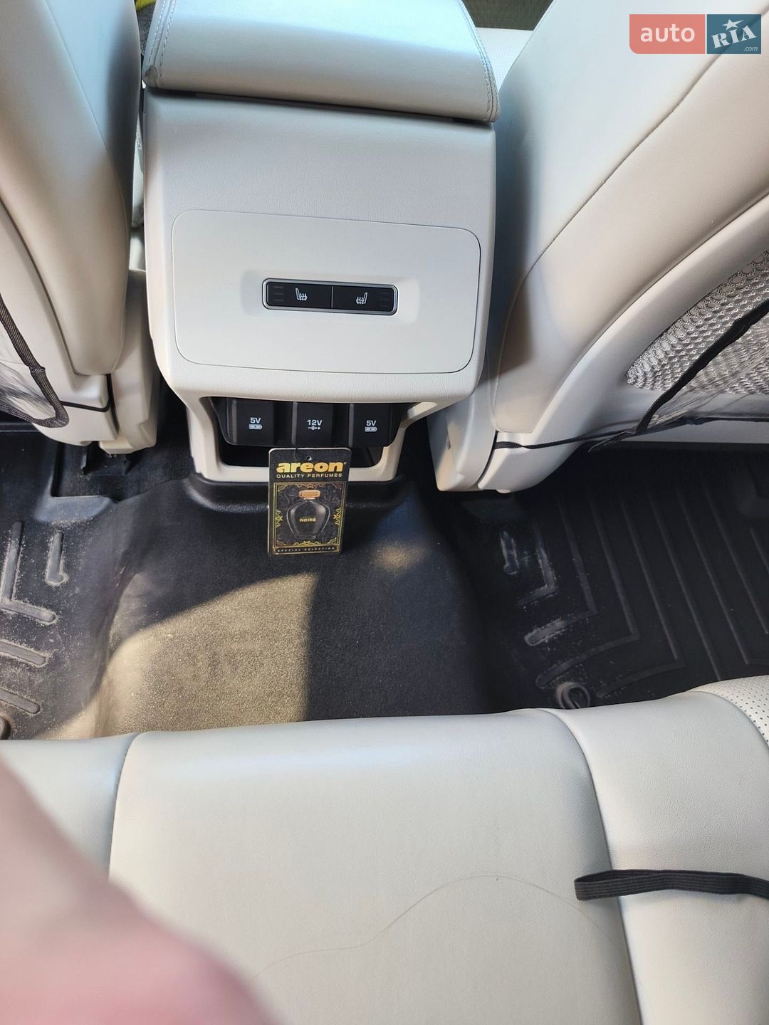 Jaguar I-Pace 2019 VIN SADHA2B14K1F70749 фото оголошення 11 з 20