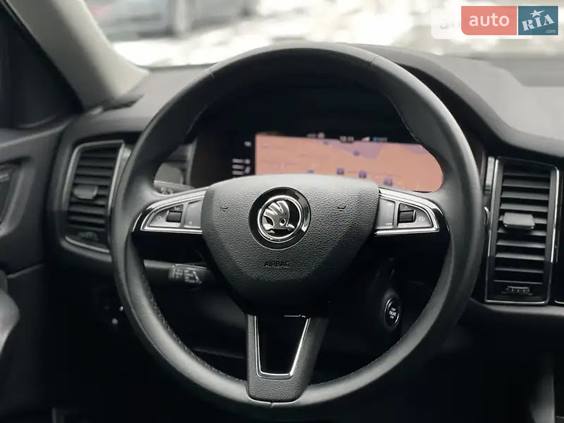 Skoda Kodiaq 2018 VIN TMBLK7NS4K8040855 фото оголошення 32 з 54