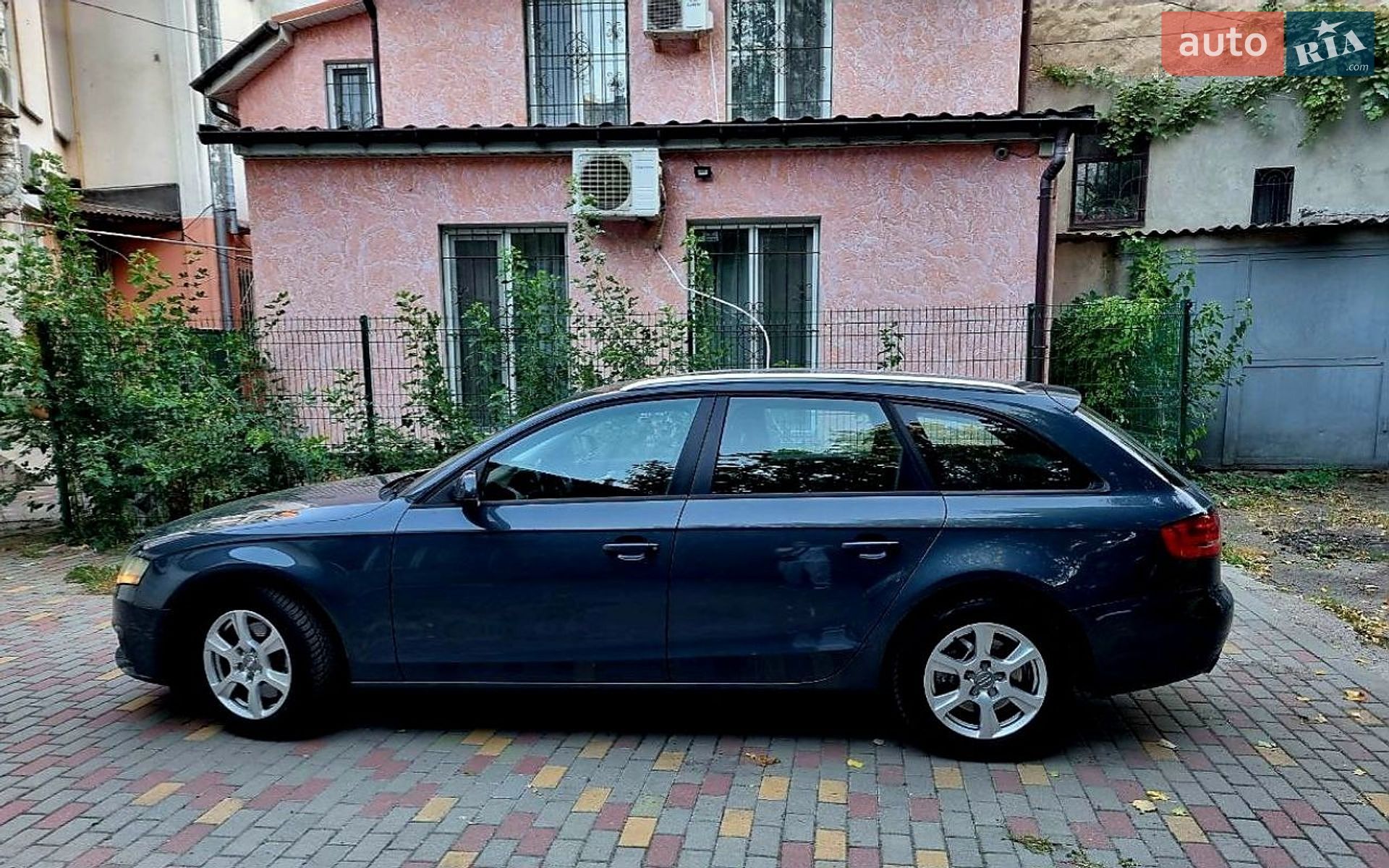 Audi A4 2009 VIN WAUZZZ8K9AA042229 фото оголошення 4 з 14