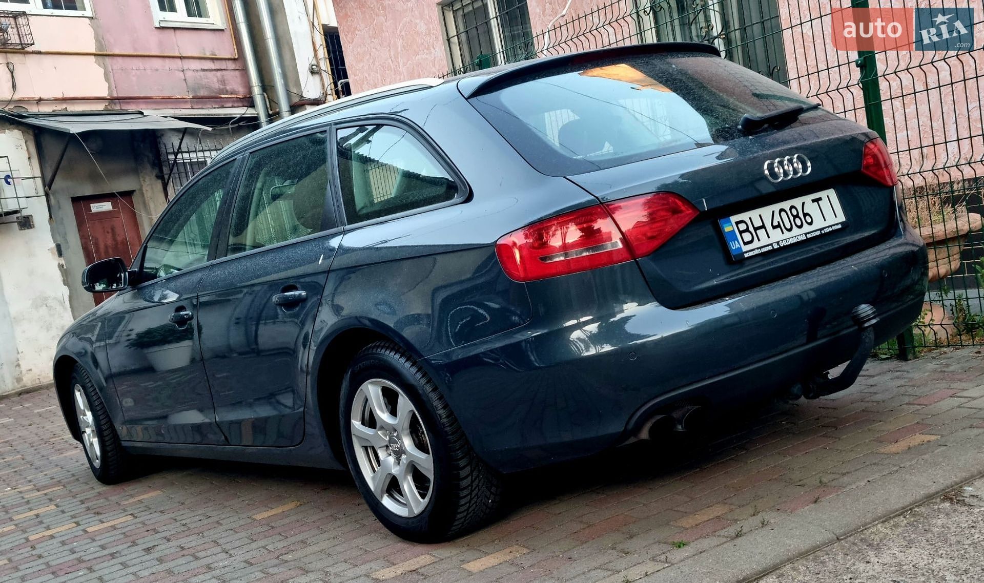 Audi A4 2009 VIN WAUZZZ8K9AA042229 фото оголошення 8 з 14