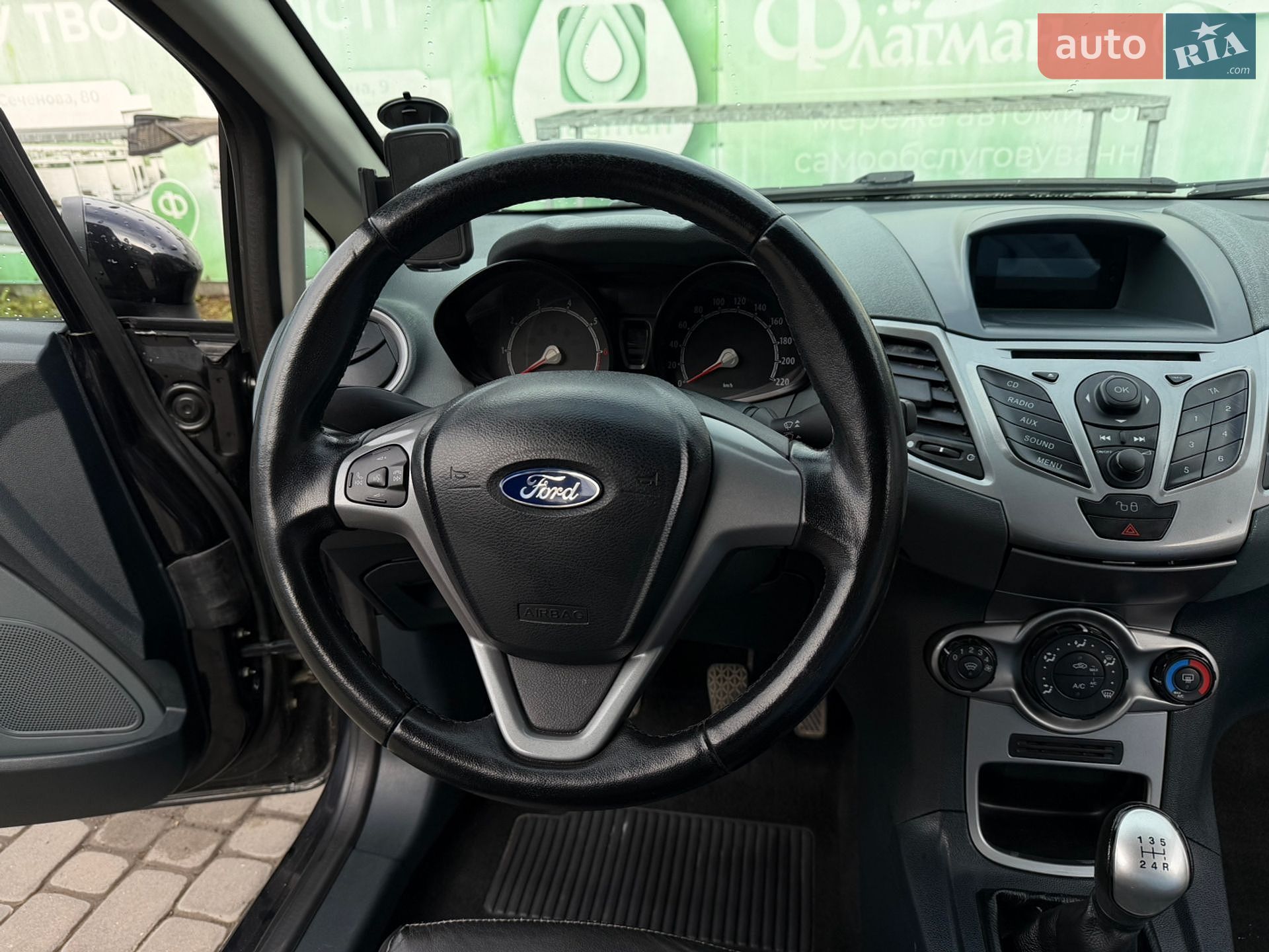 Ford Fiesta 2010 VIN WF0GXXGAJGAS43552 фото оголошення 8 з 21