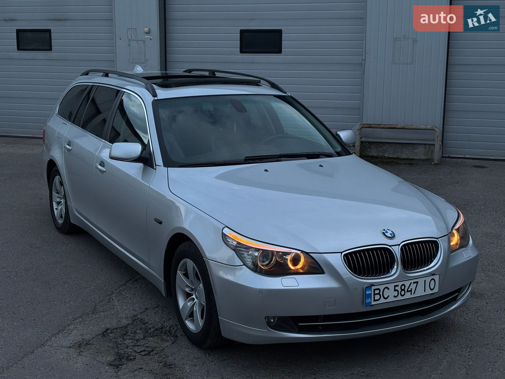 BMW 5 Series 2008 VIN WBAPX71090C102023 фото оголошення 3 з 55