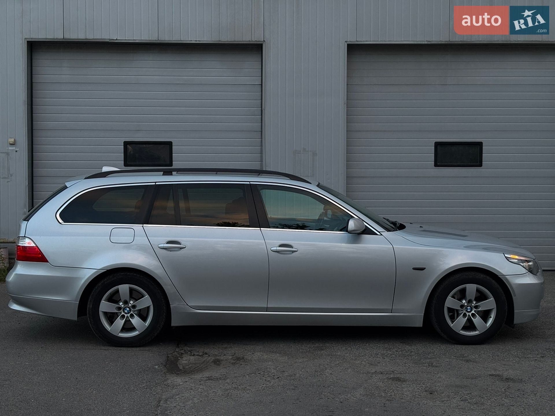 BMW 5 Series 2008 VIN WBAPX71090C102023 фото оголошення 4 з 55