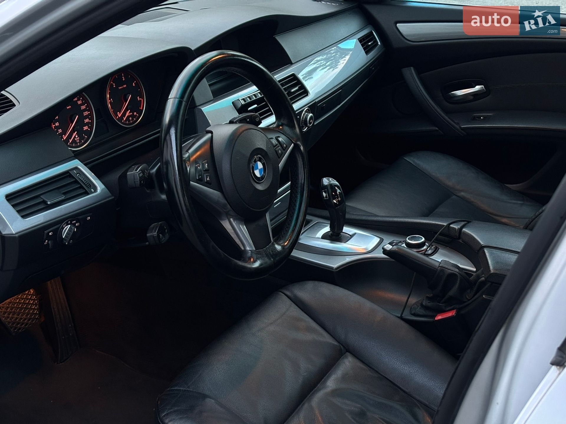 BMW 5 Series 2008 VIN WBAPX71090C102023 фото оголошення 14 з 55