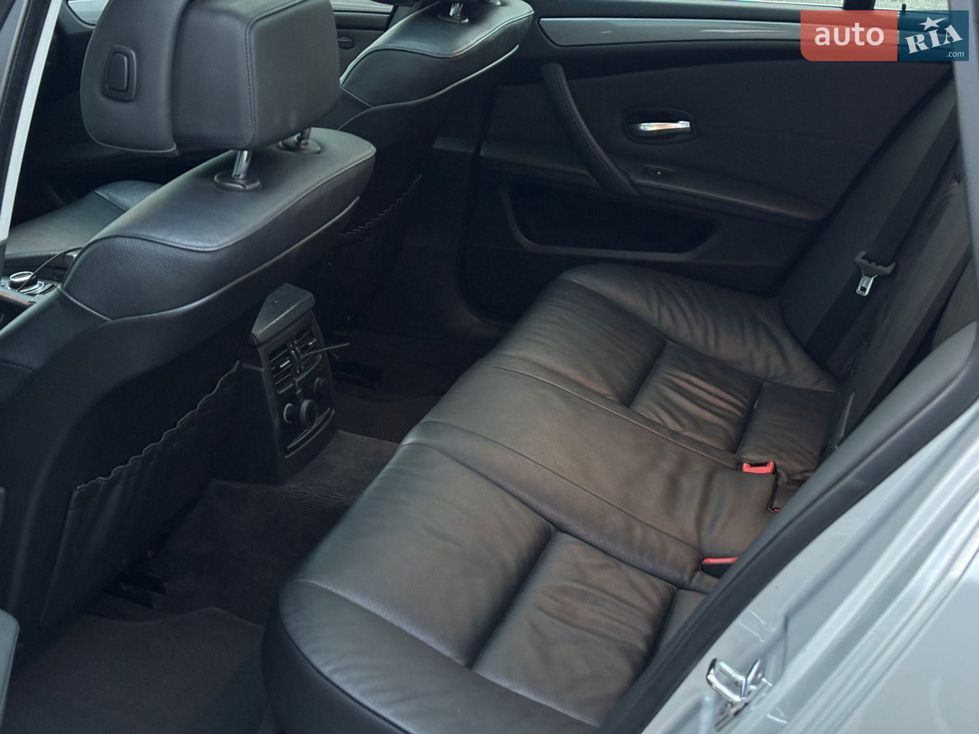 BMW 5 Series 2008 VIN WBAPX71090C102023 фото оголошення 26 з 55