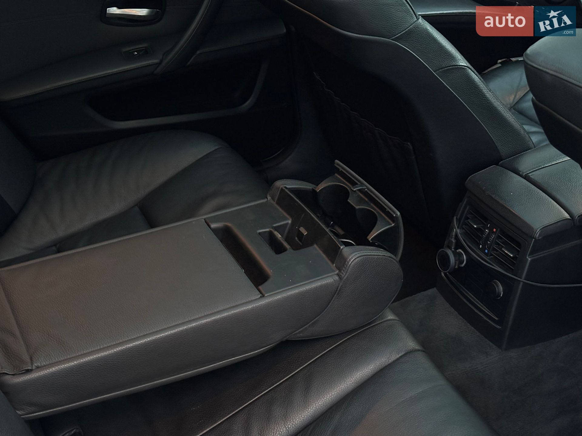 BMW 5 Series 2008 VIN WBAPX71090C102023 фото оголошення 28 з 55