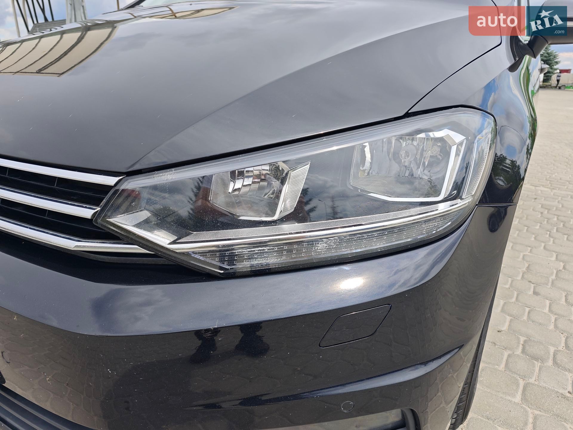 Volkswagen Touran 2018 VIN WVGZZZ1TZJW071938 фото оголошення 14 з 45