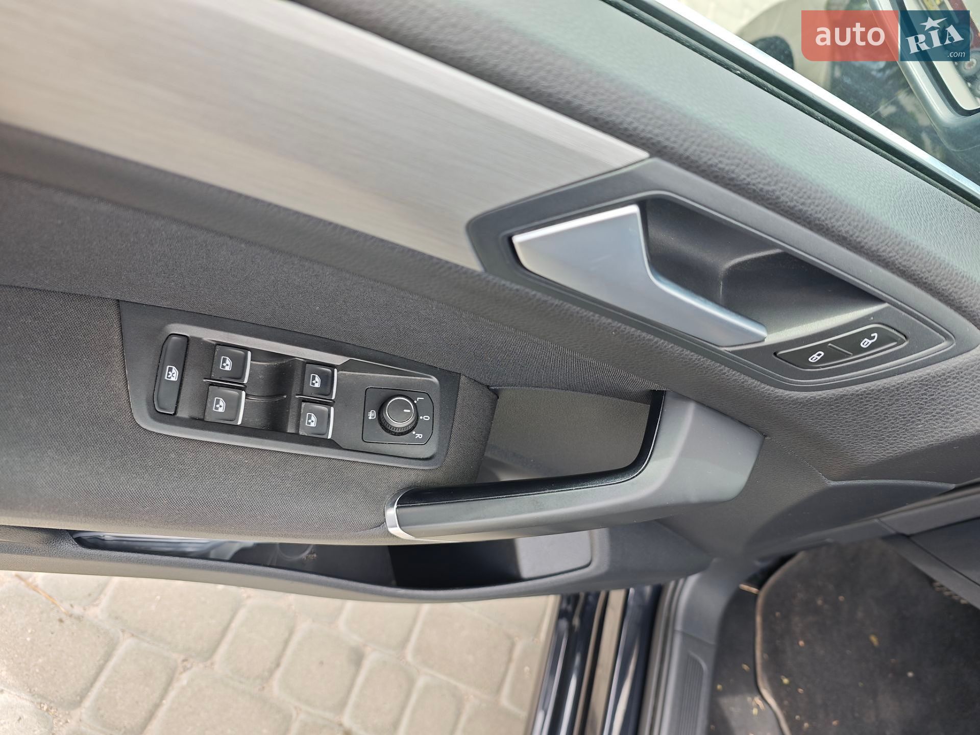 Volkswagen Touran 2018 VIN WVGZZZ1TZJW071938 фото оголошення 19 з 45