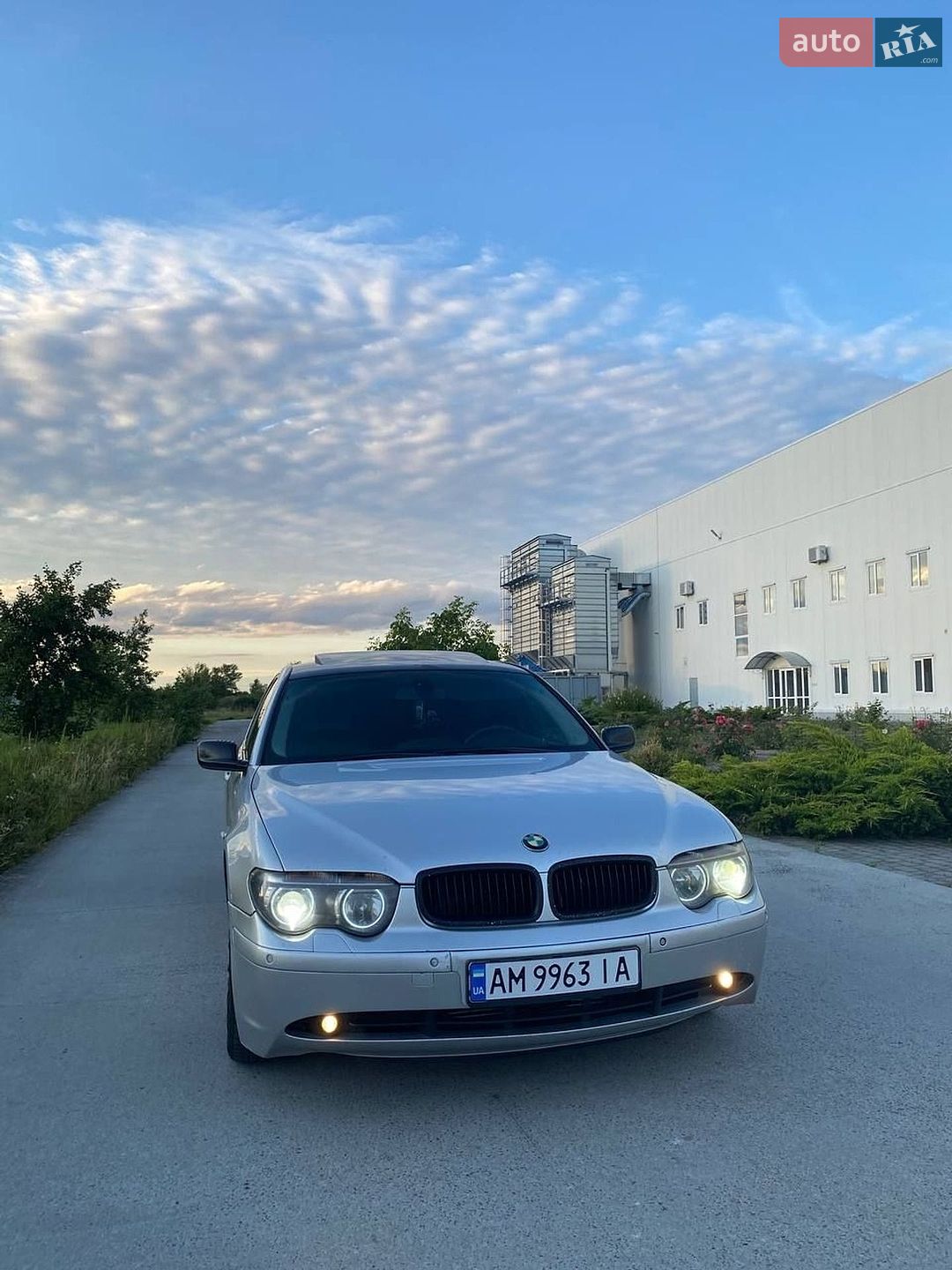 BMW 7 Series 2004 VIN WBAGM21010DR56879 фото оголошення 4 з 26