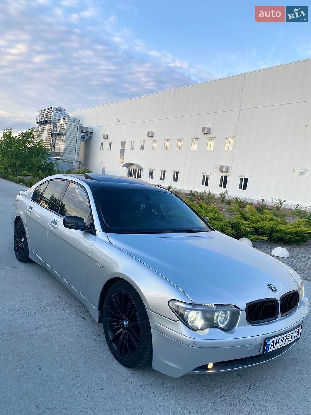 BMW 7 Series 2004 VIN WBAGM21010DR56879 фото оголошення 10 з 26