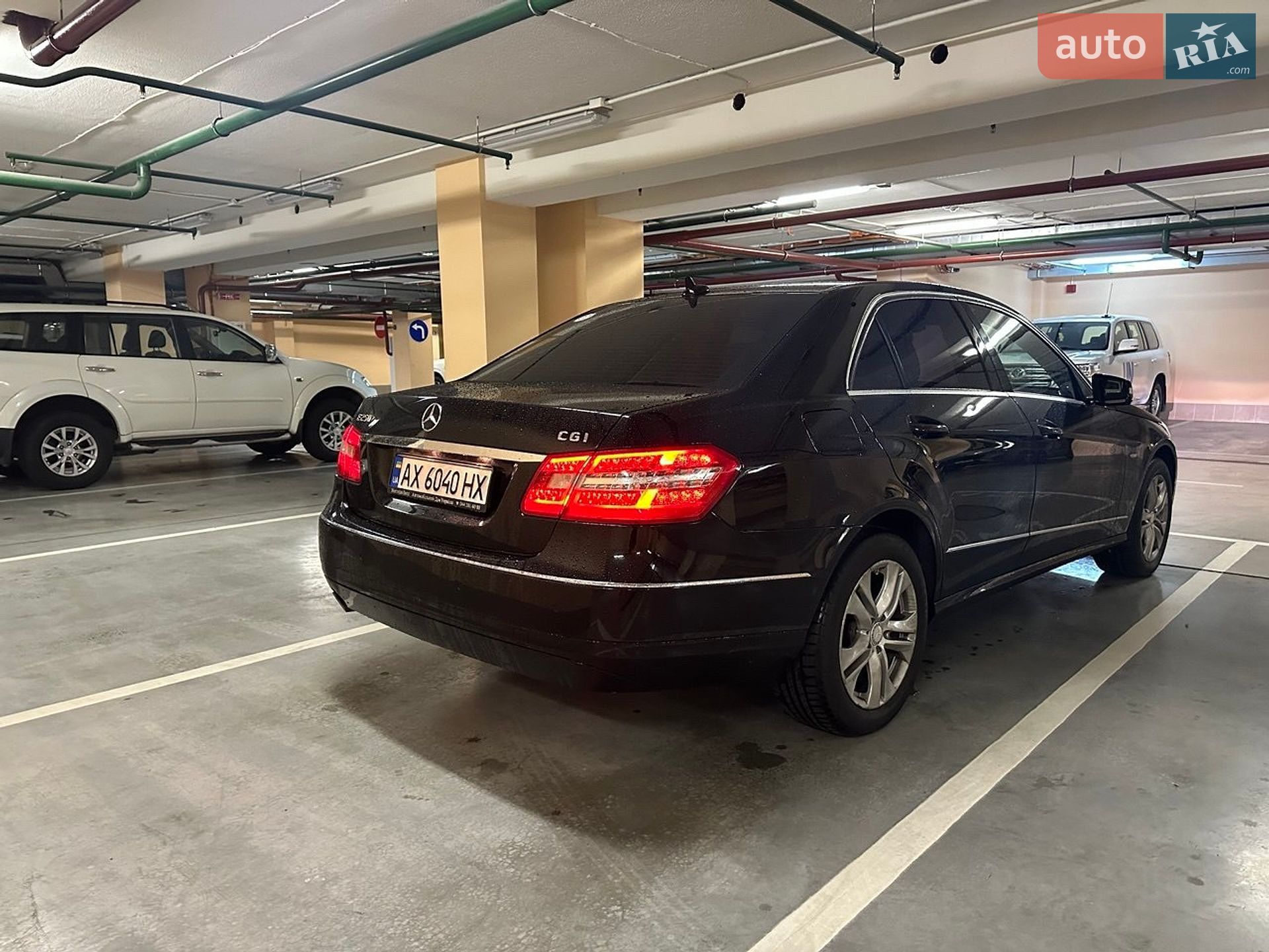 Mercedes-Benz E-Class 2010 VIN WDD2120471A337569 фото оголошення 6 з 12