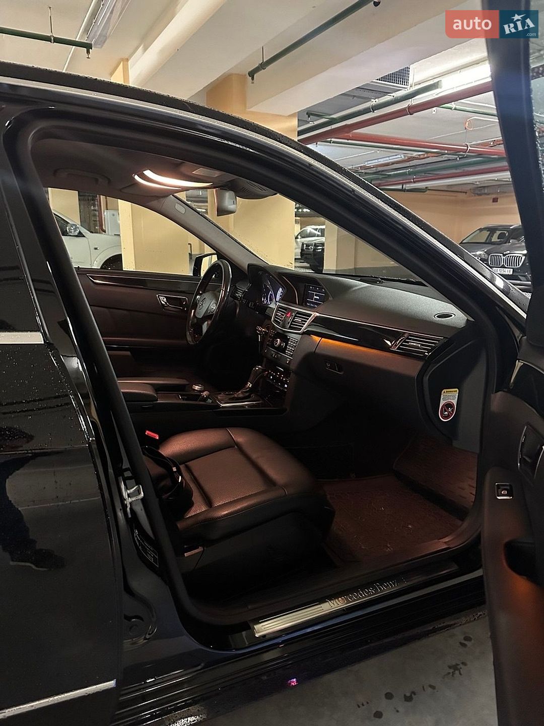 Mercedes-Benz E-Class 2010 VIN WDD2120471A337569 фото оголошення 11 з 12