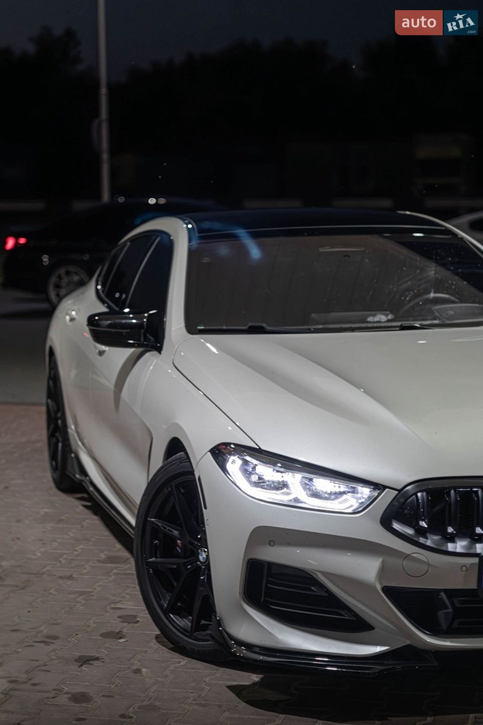 BMW 8 Series Gran Coupe 2023 VIN WBAGV8C06RCN49236 фото оголошення 2 з 27