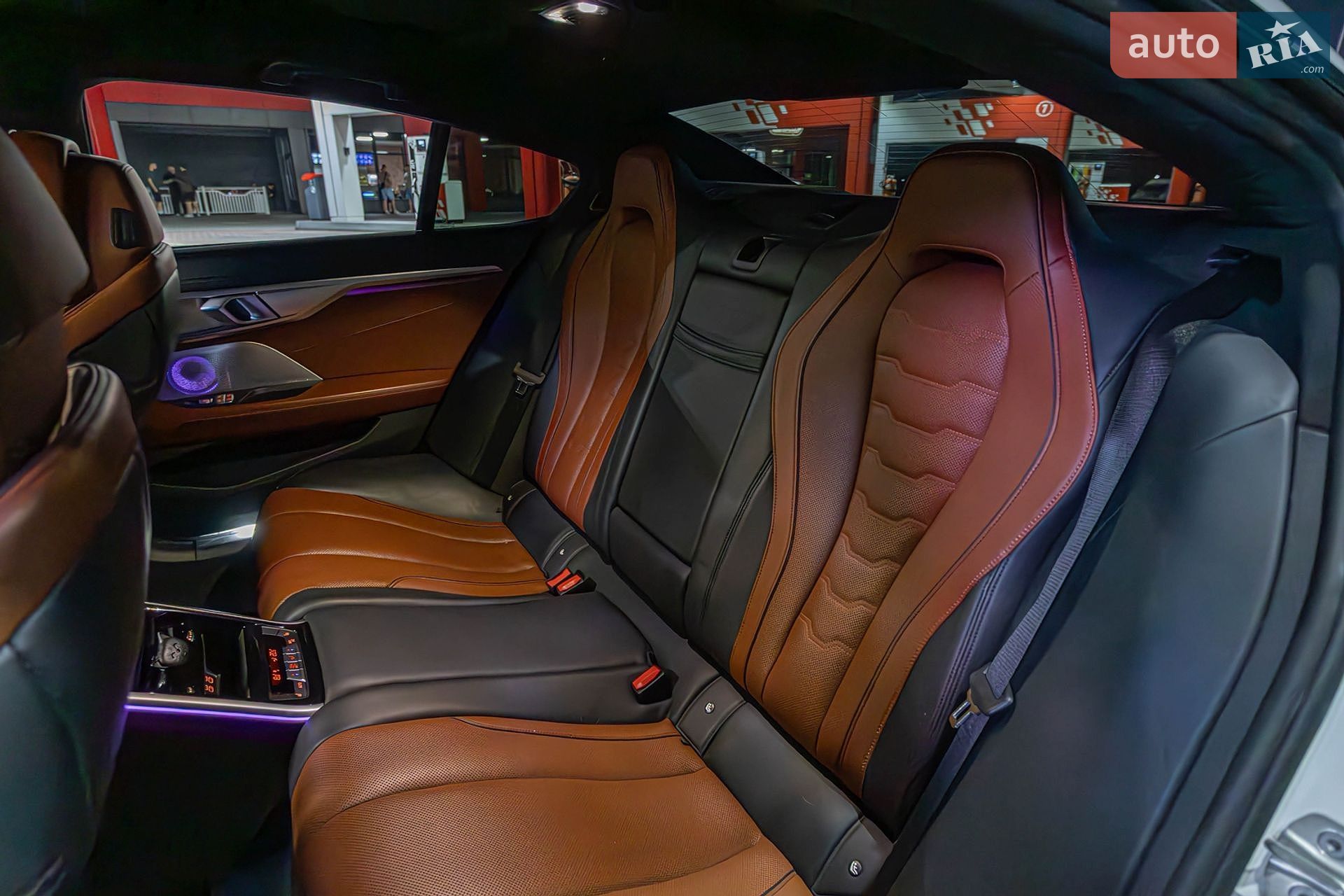 BMW 8 Series Gran Coupe 2023 VIN WBAGV8C06RCN49236 фото оголошення 26 з 27