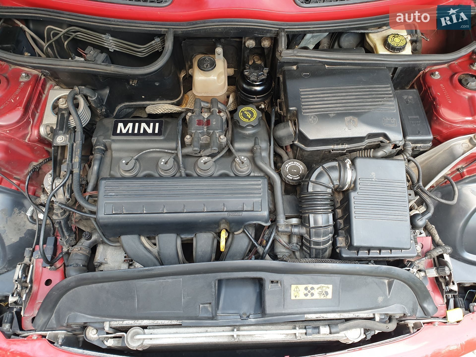 MINI Cooper 2003 VIN WMWRC31020TB88159 фото оголошення 39 з 40