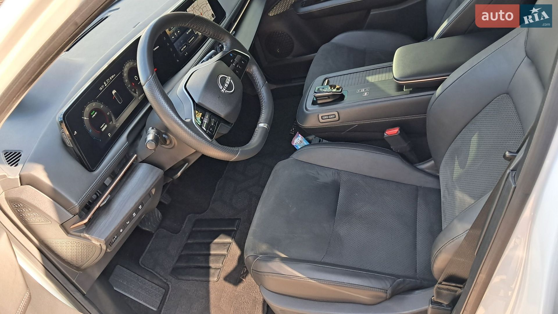 Nissan Ariya 2023 VIN JN1CF0BB1RM734780 фото оголошення 5 з 29