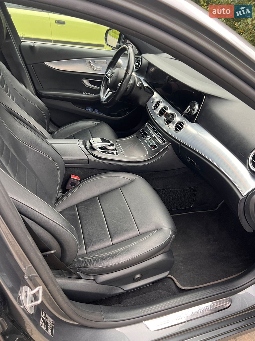 Mercedes-Benz E-Class 2019 VIN W1K2130041A803147 фото оголошення 16 з 17