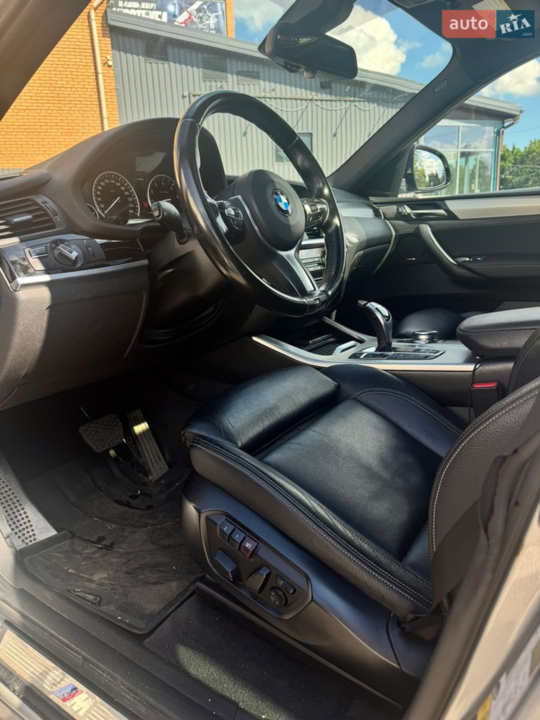 BMW X4 2016 VIN 5UXXW3C52H0R23256 фото оголошення 14 з 15