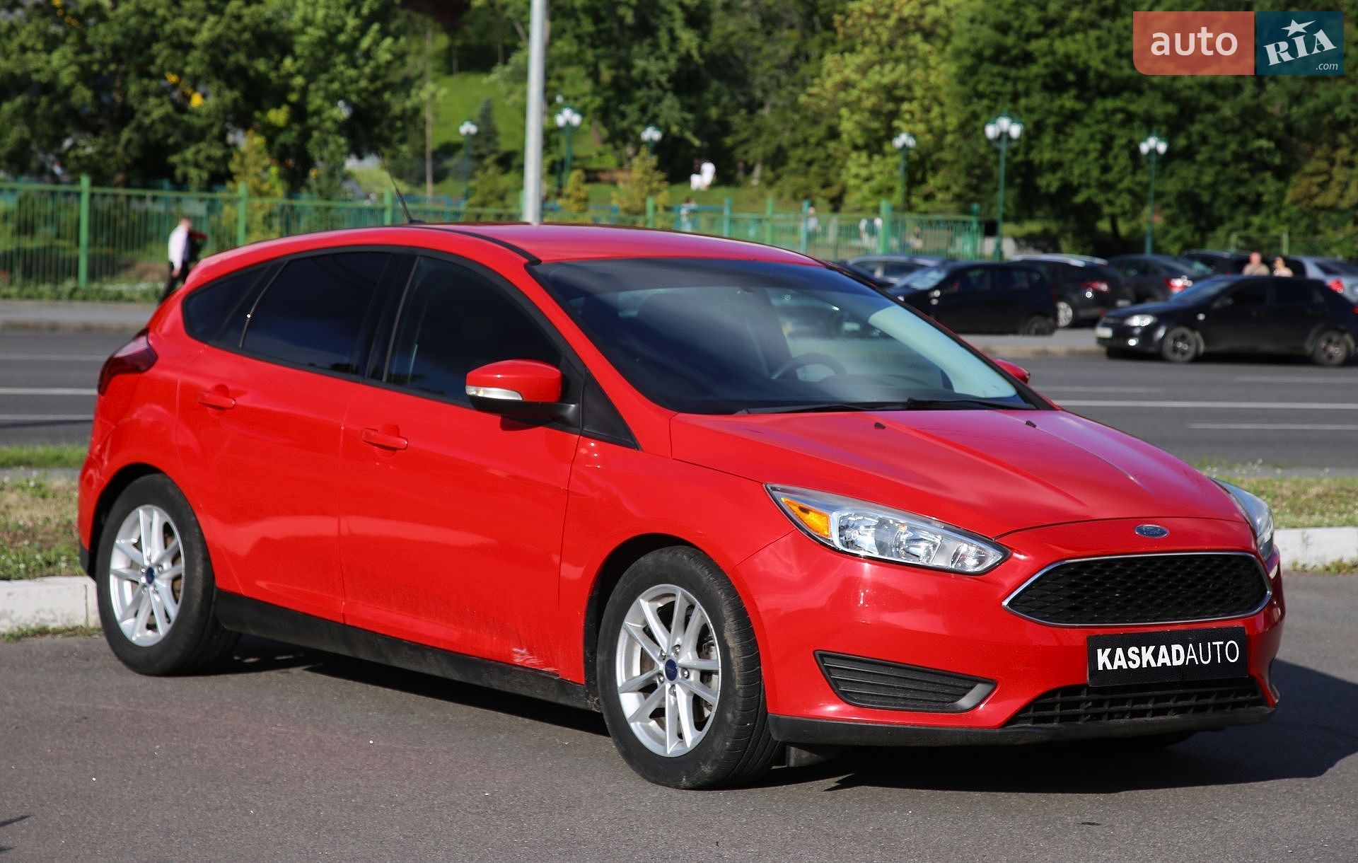 Ford Focus 2017 VIN 1FADP3K23HL247283 фото оголошення 3 з 21