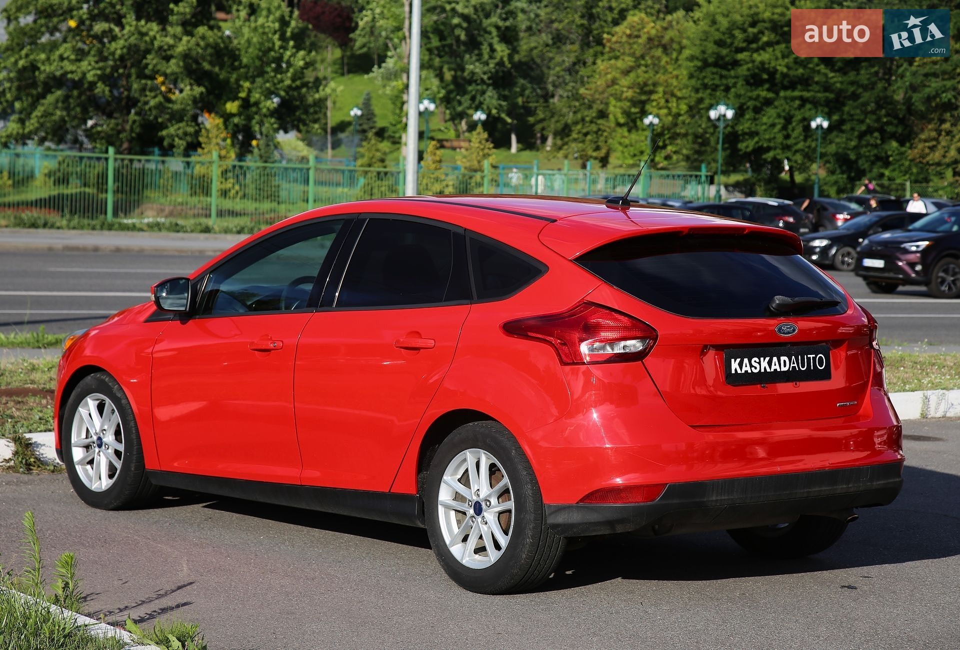Ford Focus 2017 VIN 1FADP3K23HL247283 фото оголошення 4 з 21