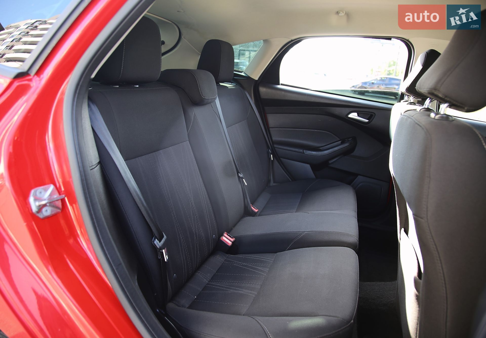Ford Focus 2017 VIN 1FADP3K23HL247283 фото оголошення 9 з 21