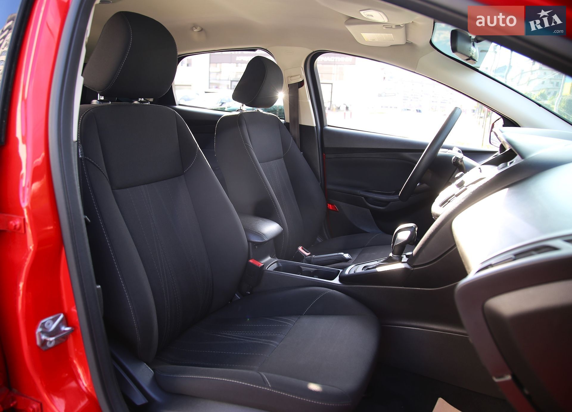 Ford Focus 2017 VIN 1FADP3K23HL247283 фото оголошення 10 з 21