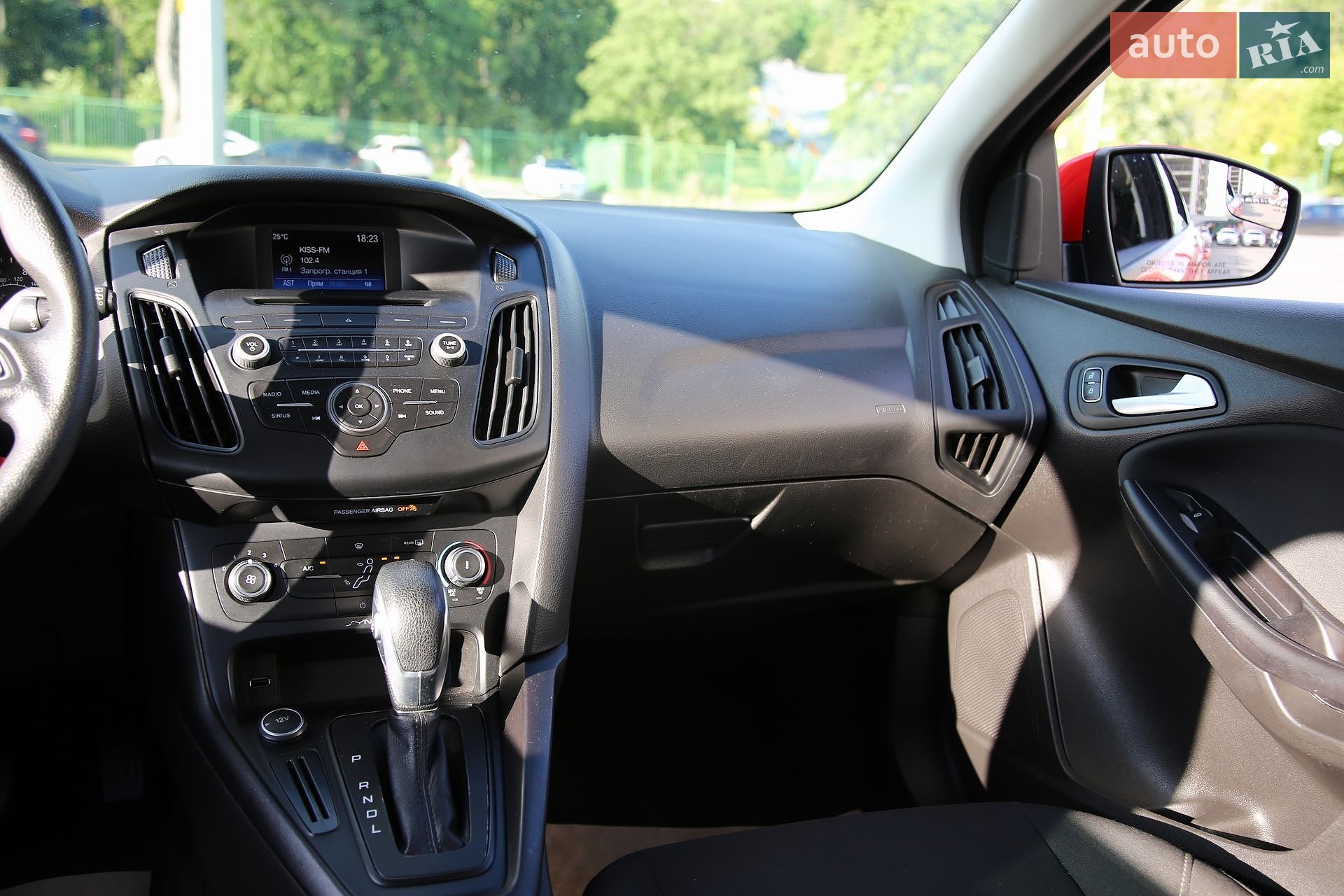 Ford Focus 2017 VIN 1FADP3K23HL247283 фото оголошення 13 з 21