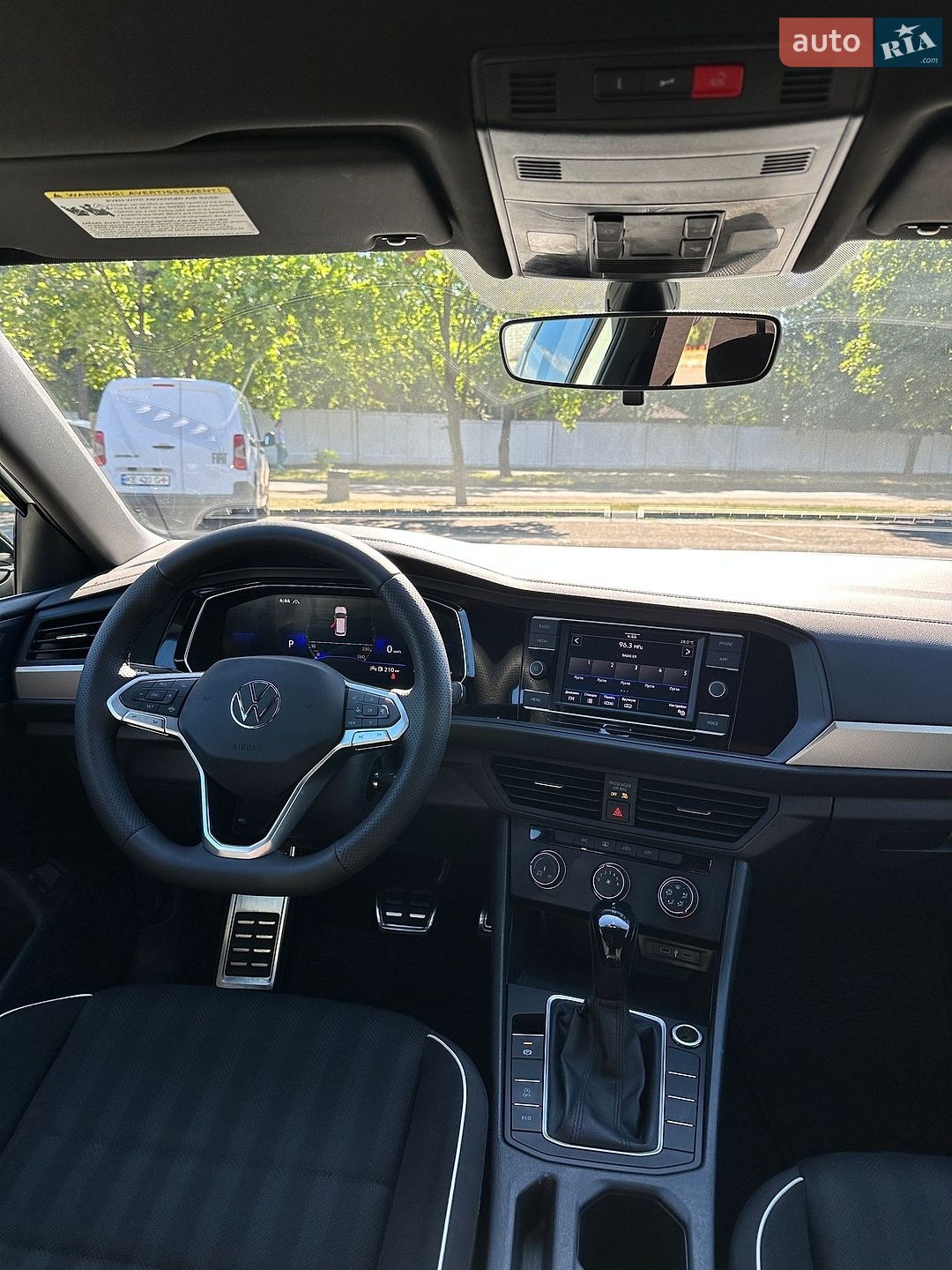 Volkswagen Jetta 2023 VIN 3VWBM7BU0PM055798 фото оголошення 11 з 14