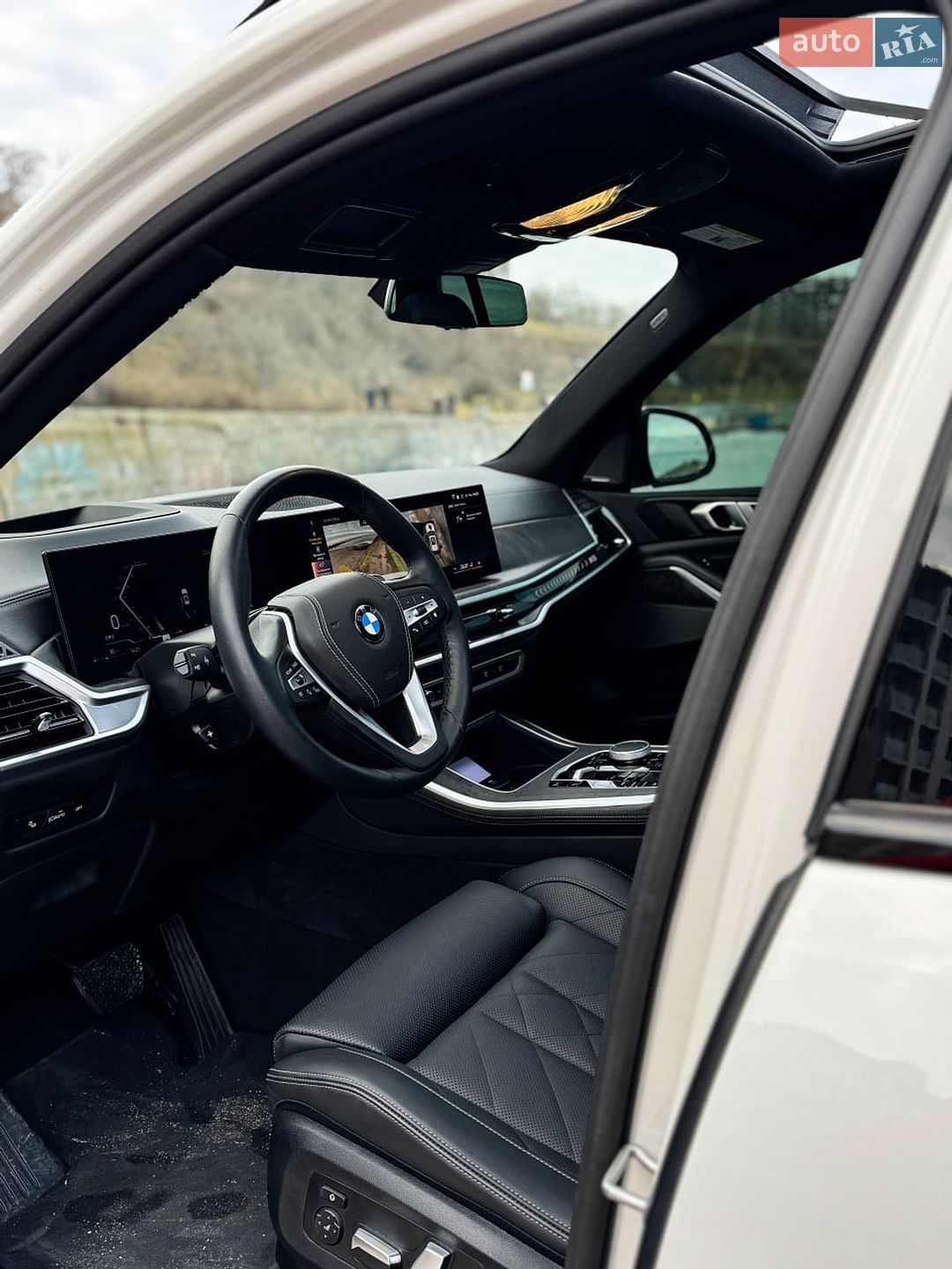 BMW X5 2024 VIN 5UX23EU02S9Y95415 фото оголошення 18 з 31