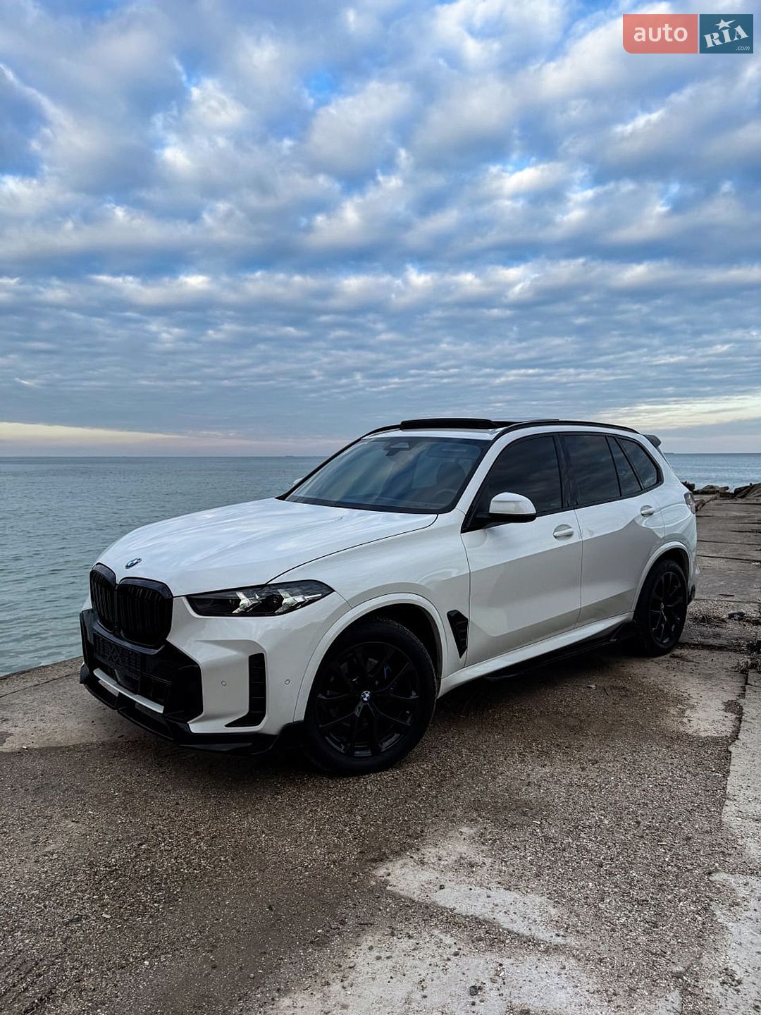BMW X5 2024 VIN 5UX23EU02S9Y95415 фото оголошення 3 з 31