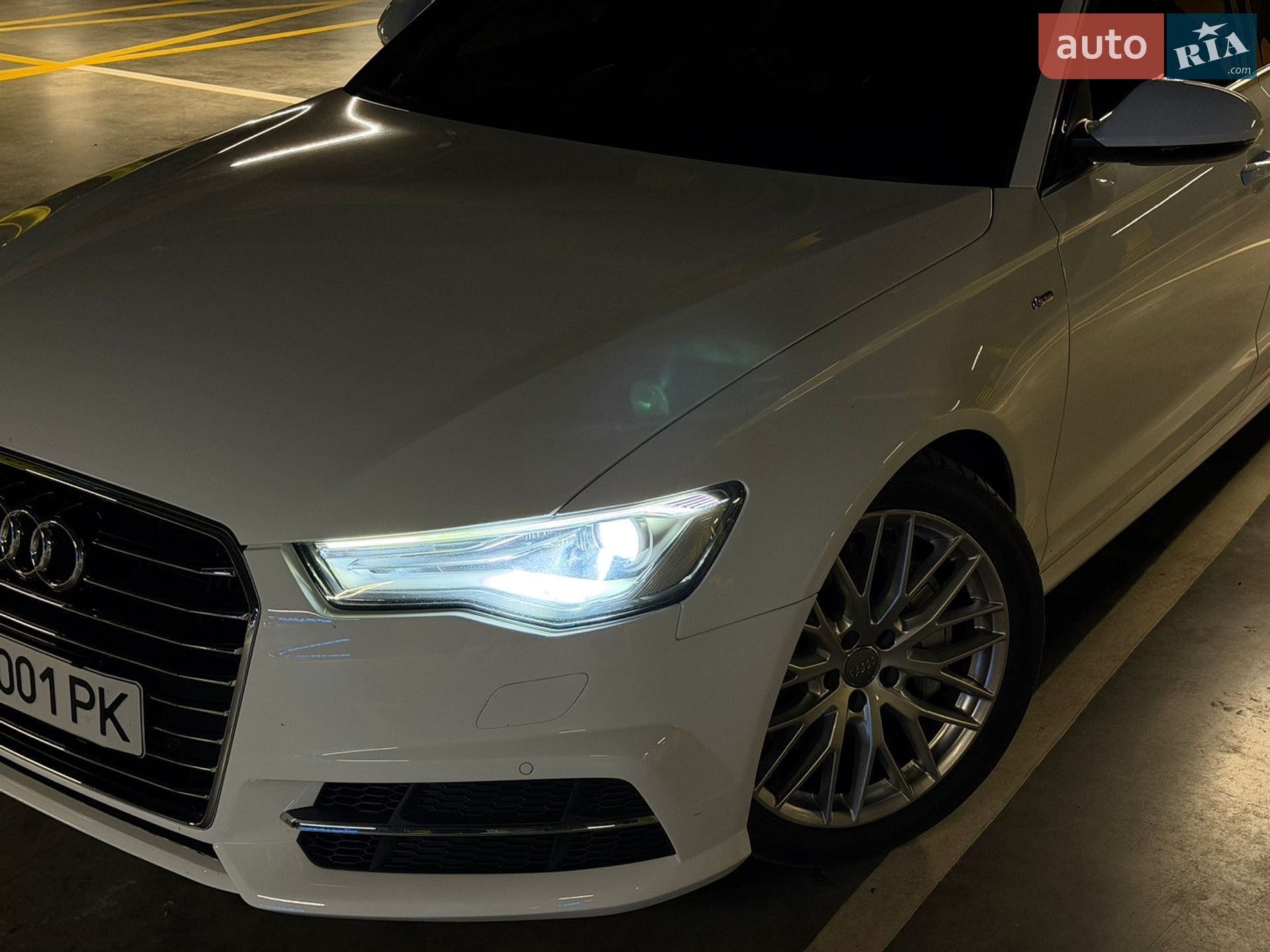 Audi A6 2015 VIN WAUFFAFC0GN118737 фото оголошення 13 з 16
