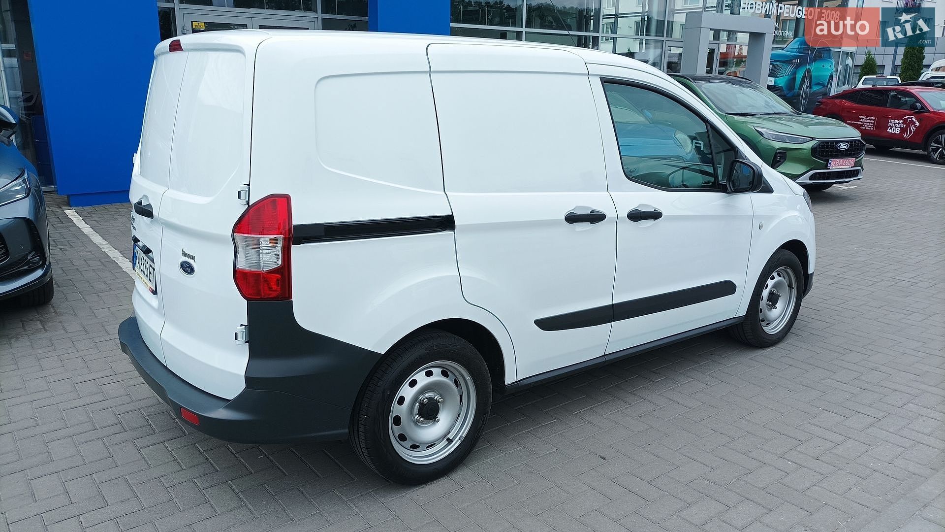 Ford Transit Courier 2021 VIN WF0WXXTACWMK14881 фото оголошення 7 з 42