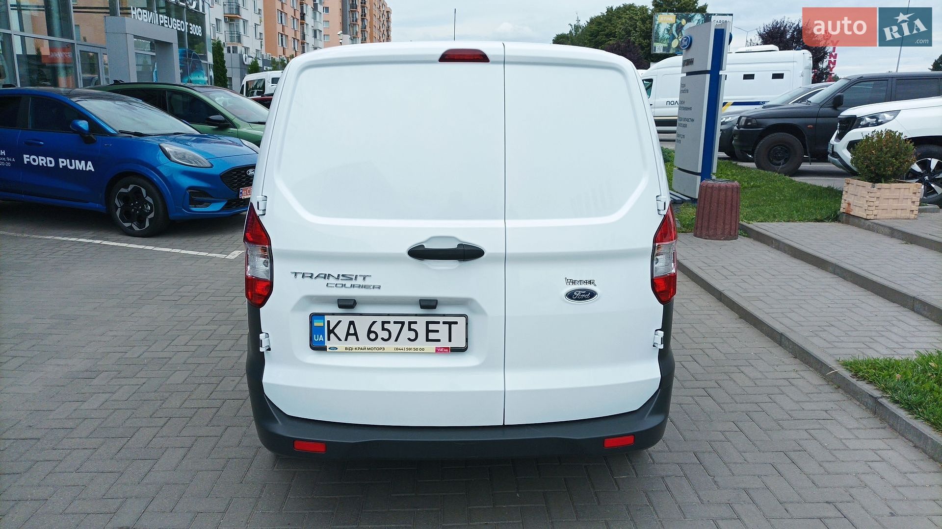 Ford Transit Courier 2021 VIN WF0WXXTACWMK14881 фото оголошення 9 з 42