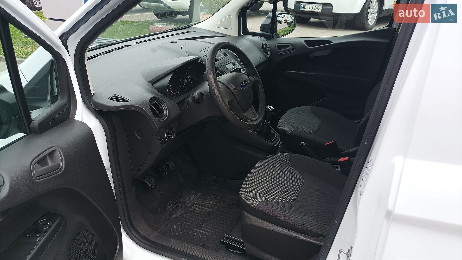 Ford Transit Courier 2021 VIN WF0WXXTACWMK14881 фото оголошення 16 з 42