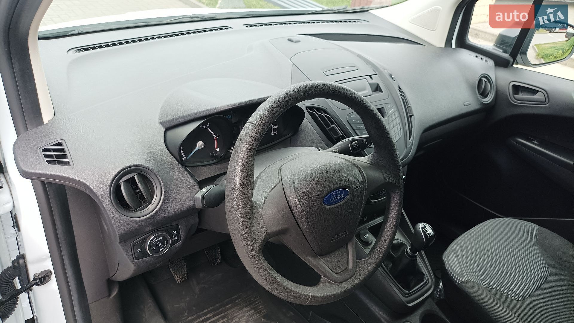 Ford Transit Courier 2021 VIN WF0WXXTACWMK14881 фото оголошення 25 з 42