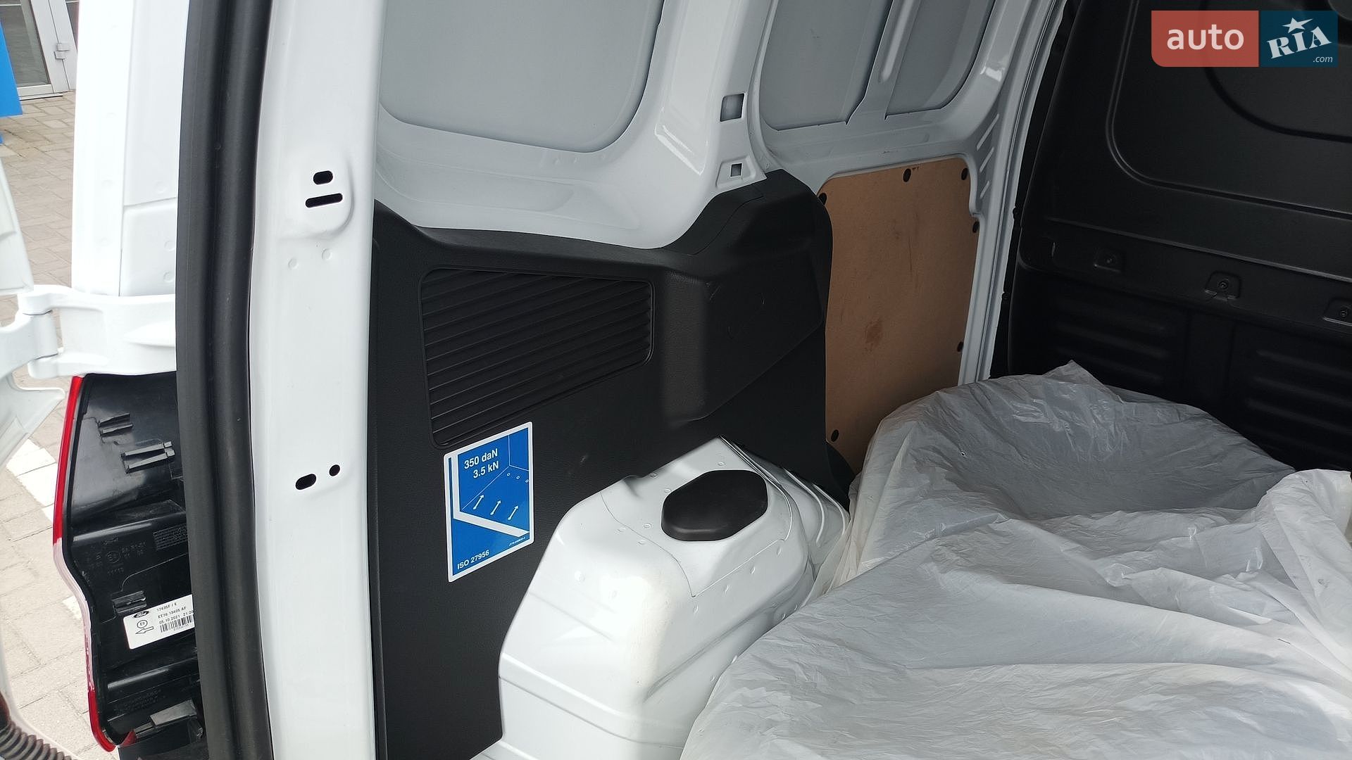 Ford Transit Courier 2021 VIN WF0WXXTACWMK14881 фото оголошення 29 з 42