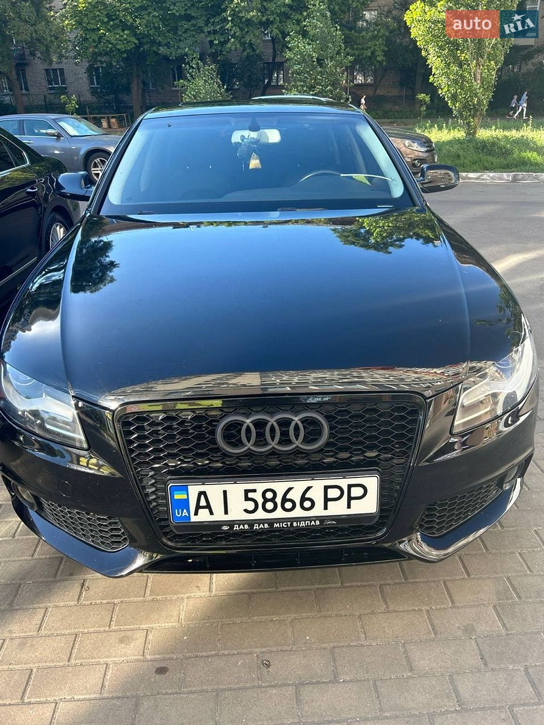 Audi A4 2011 VIN WAUBFAFL2CN015439 фото оголошення 3 з 12