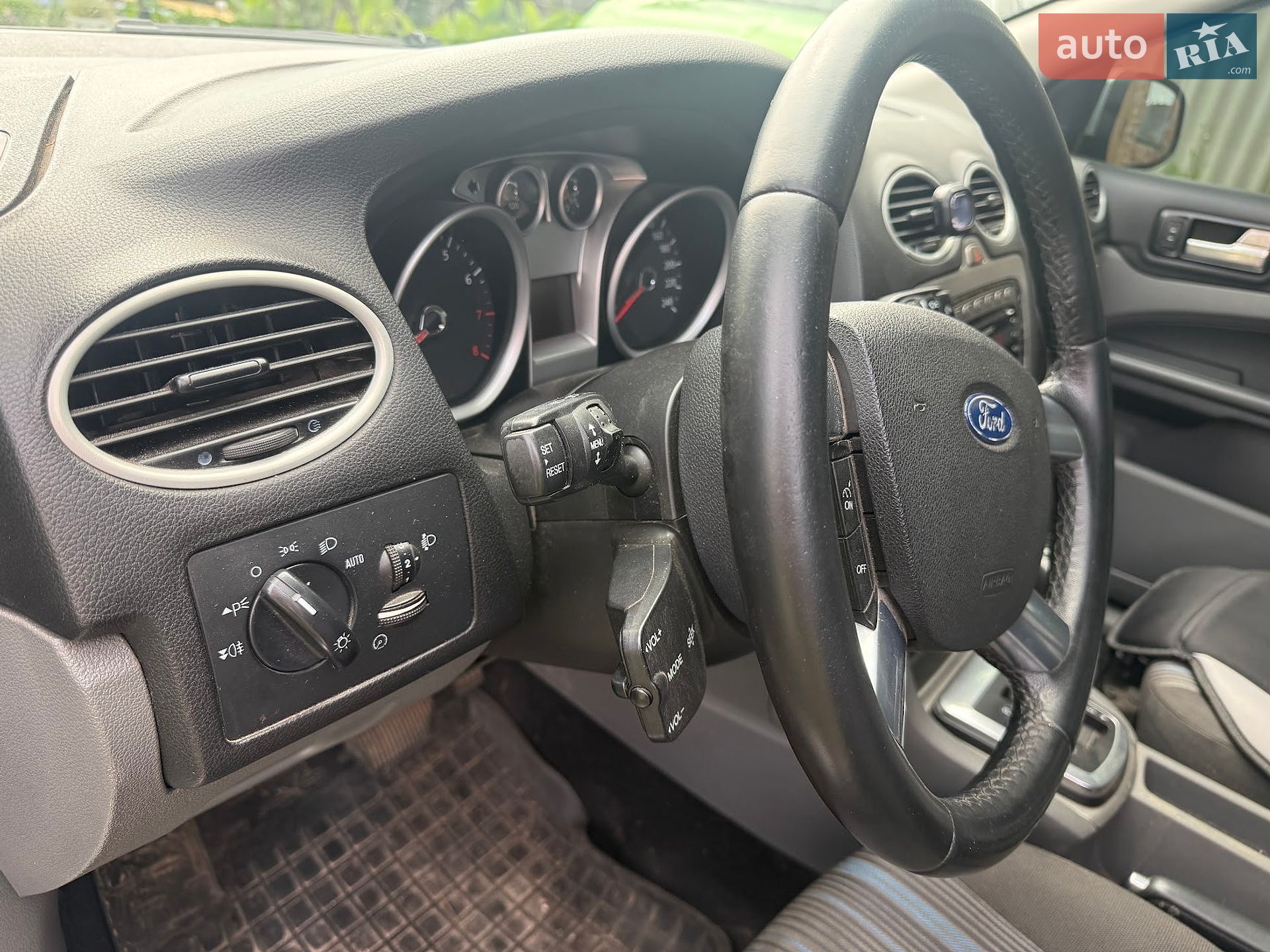 Ford Focus 2008 VIN WF0PXXWPDP8T28297 фото оголошення 6 з 16