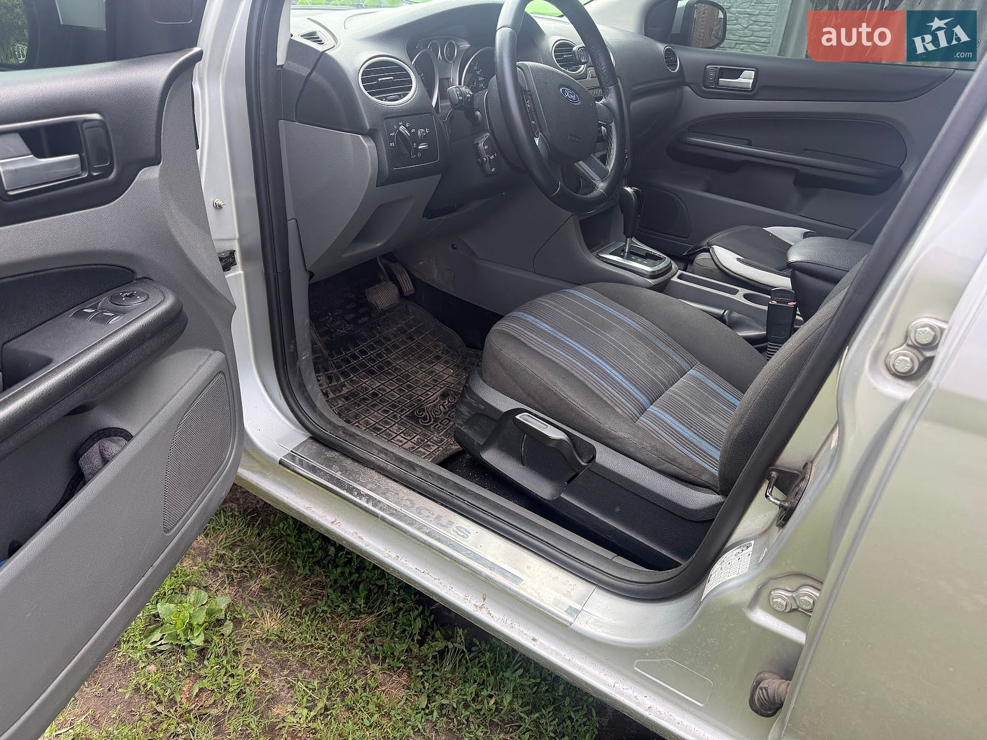 Ford Focus 2008 VIN WF0PXXWPDP8T28297 фото оголошення 7 з 16
