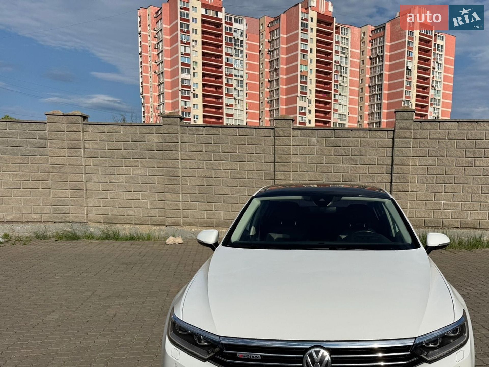 Volkswagen Passat 2018 VIN WVWZZZ3CZJE148194 фото оголошення 15 з 41