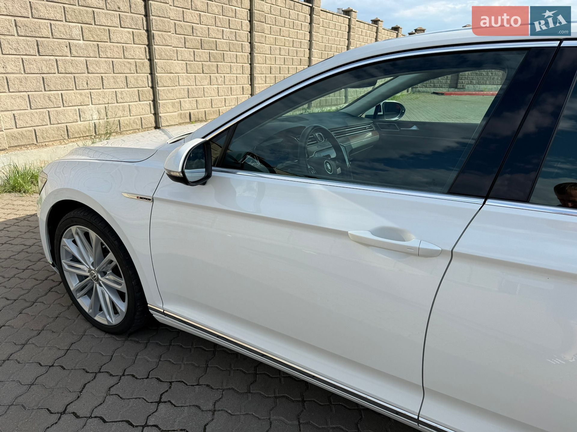 Volkswagen Passat 2018 VIN WVWZZZ3CZJE148194 фото оголошення 5 з 41