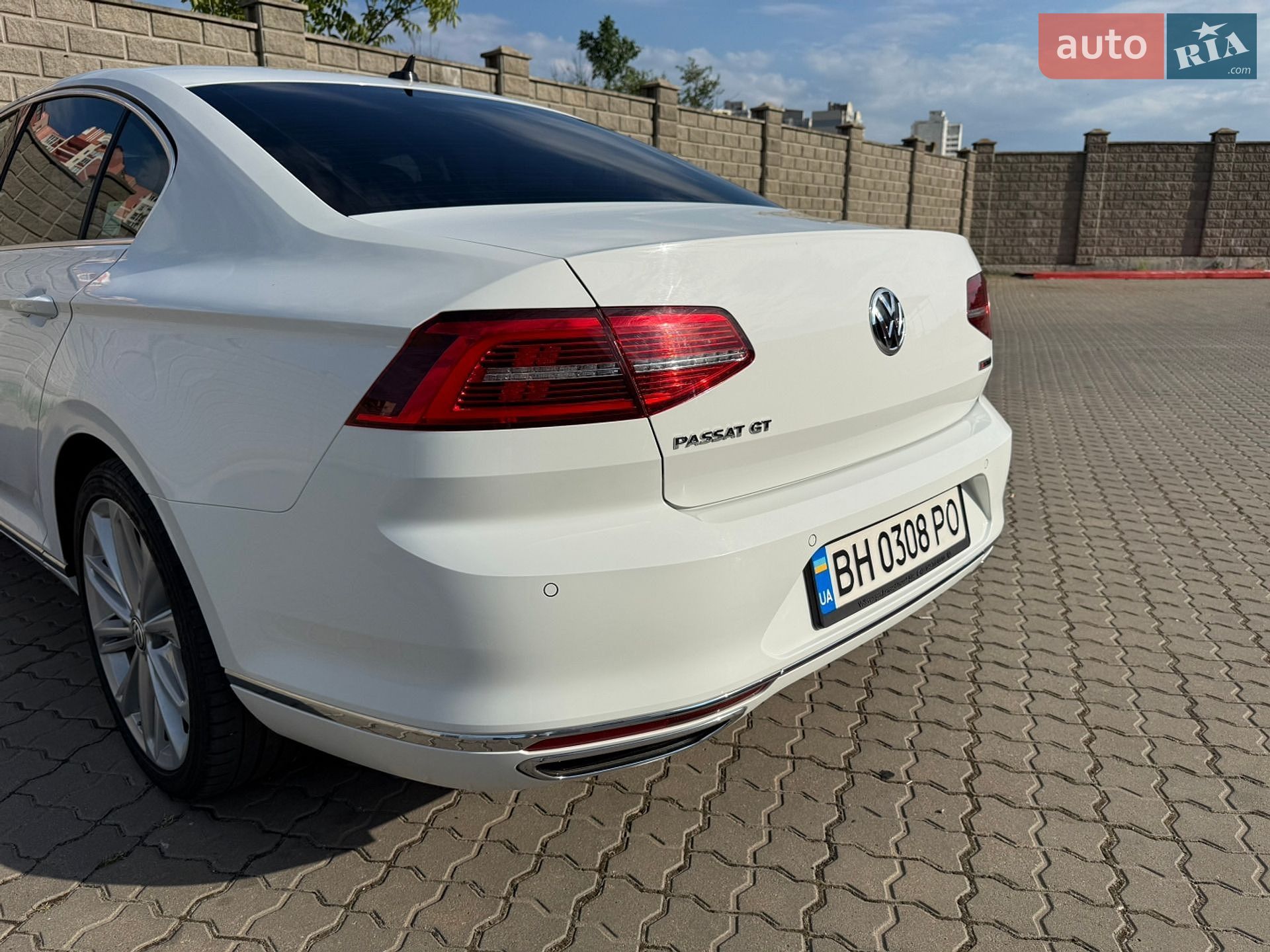 Volkswagen Passat 2018 VIN WVWZZZ3CZJE148194 фото оголошення 13 з 41