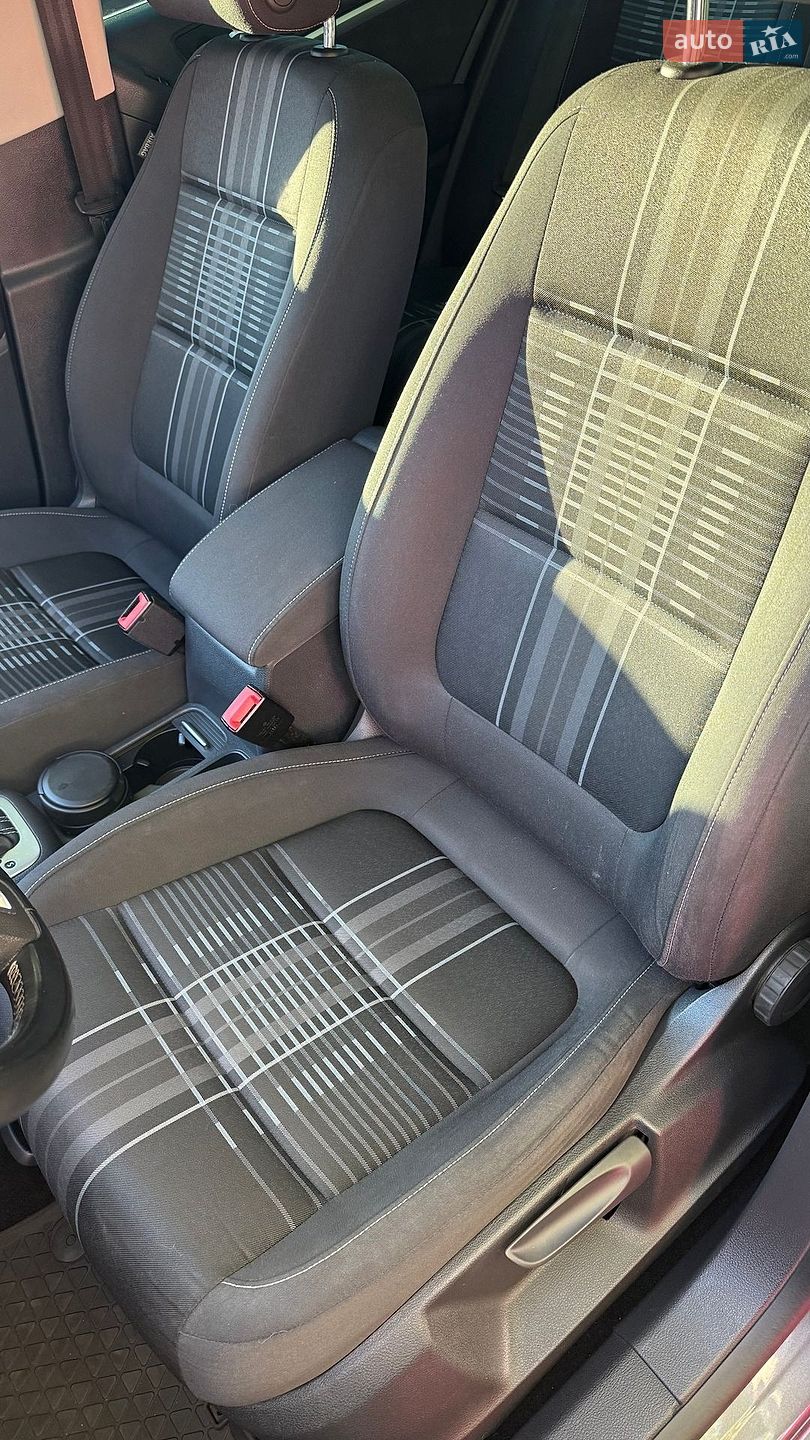 Volkswagen Tiguan 2015 VIN WVGZZZ5NZFW093269 фото оголошення 12 з 28