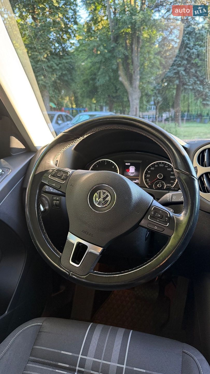 Volkswagen Tiguan 2015 VIN WVGZZZ5NZFW093269 фото оголошення 8 з 28