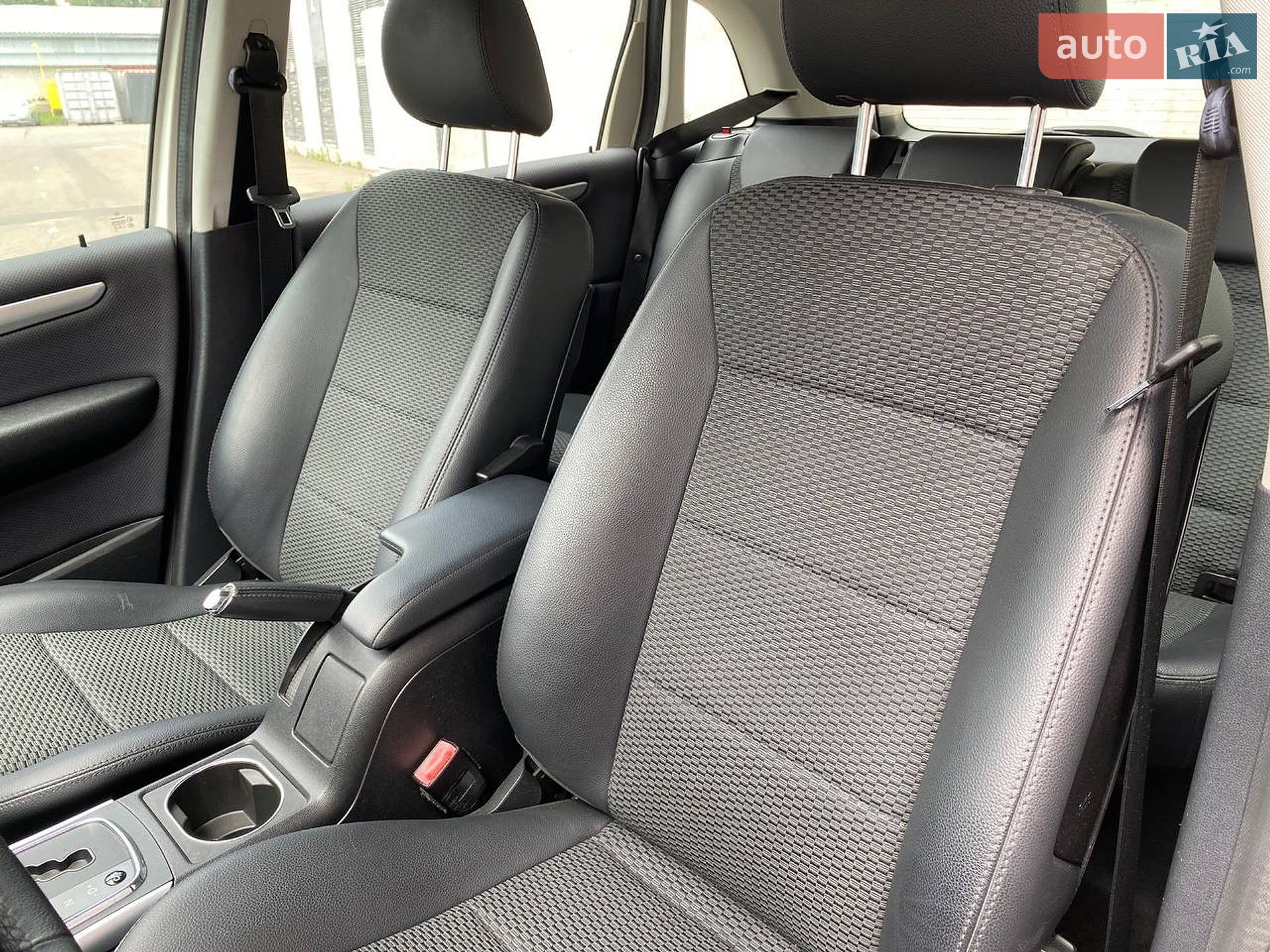 Mercedes-Benz B-Class 2010 VIN WDD2452322J625059 фото оголошення 10 з 34