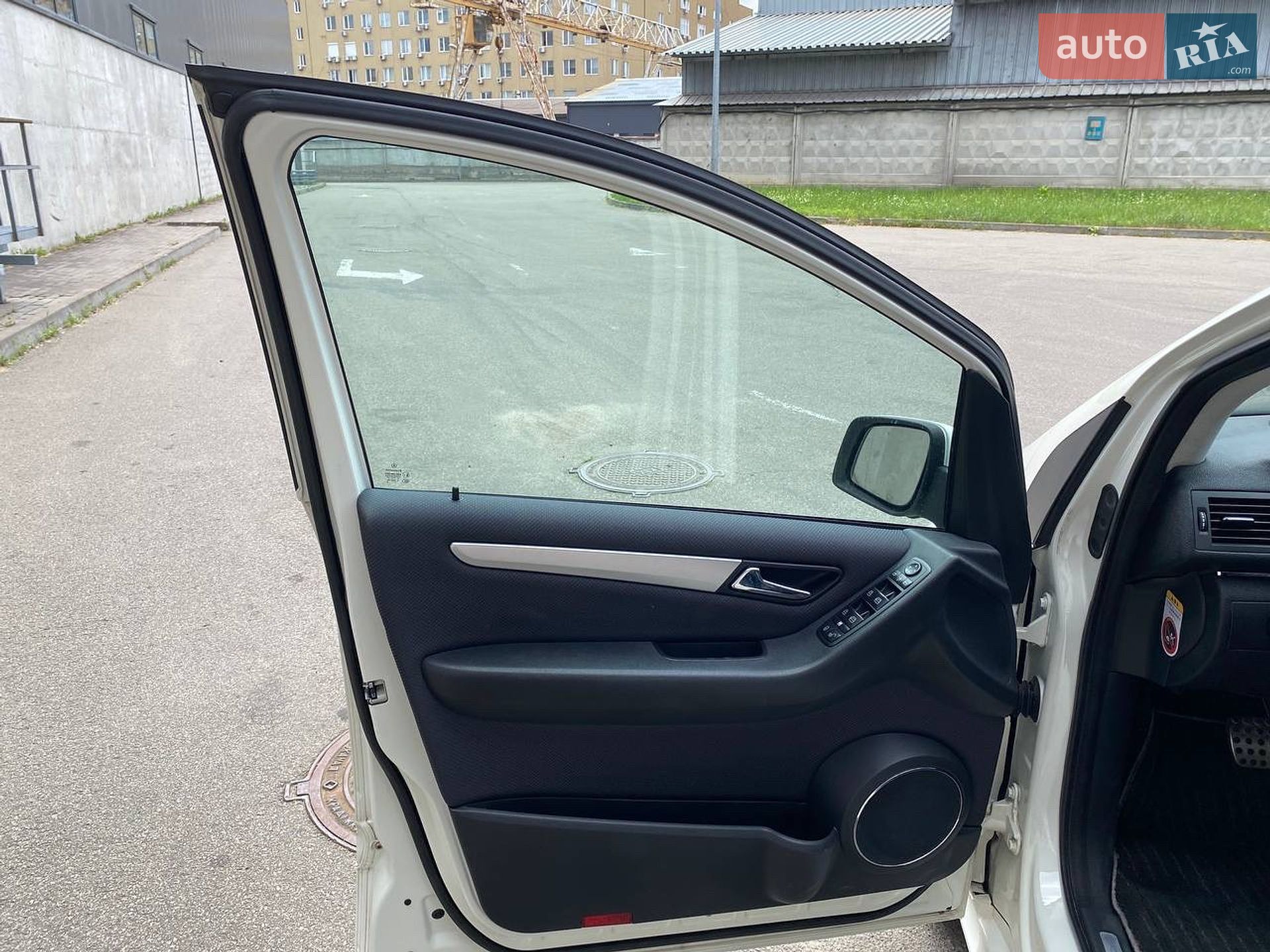 Mercedes-Benz B-Class 2010 VIN WDD2452322J625059 фото оголошення 12 з 34