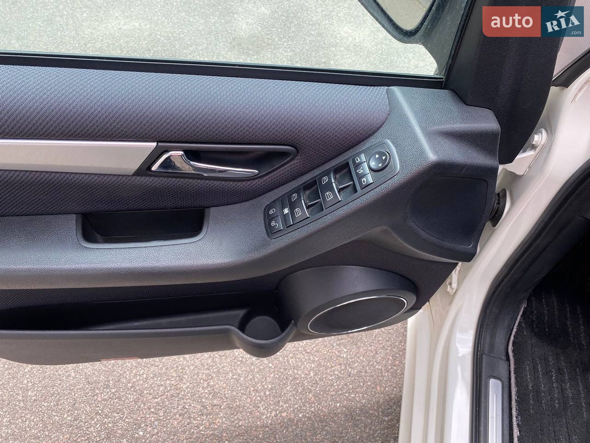 Mercedes-Benz B-Class 2010 VIN WDD2452322J625059 фото оголошення 26 з 34